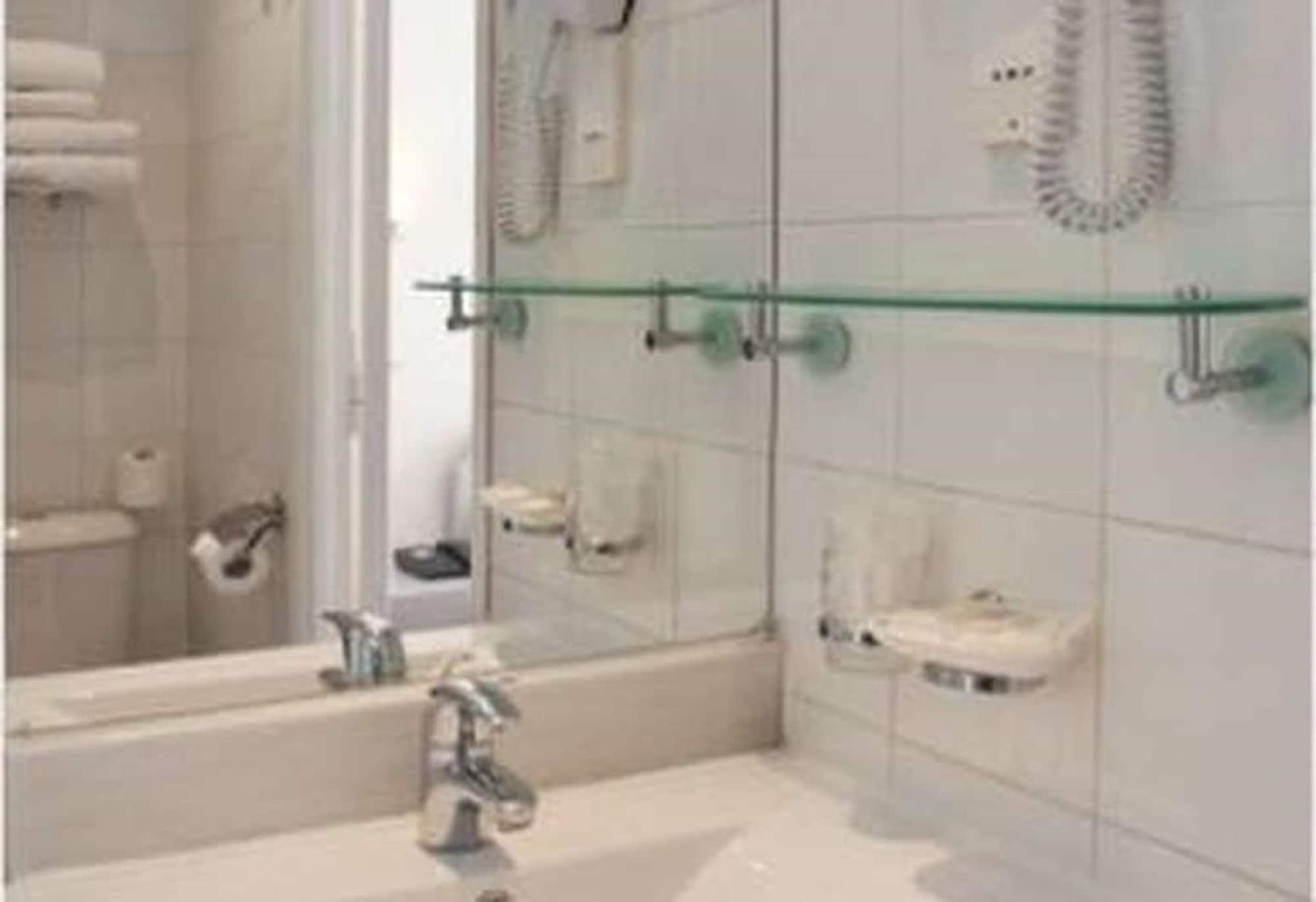 Hotel Casa Serena 3*